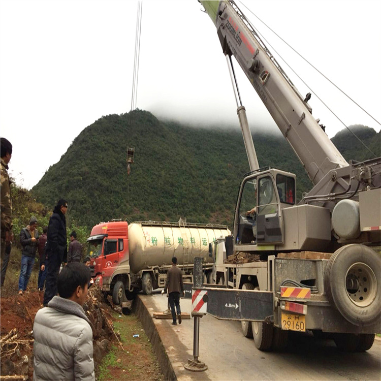 兰考吊车道路救援24小时